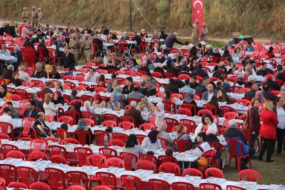 Tarihi Namazgah Tabyaları’nda iftar açtılar