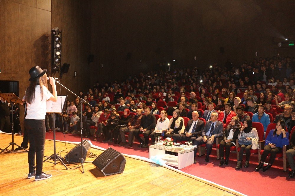 "İnsanlar molotofa değil, güzel etkinliklere layık"