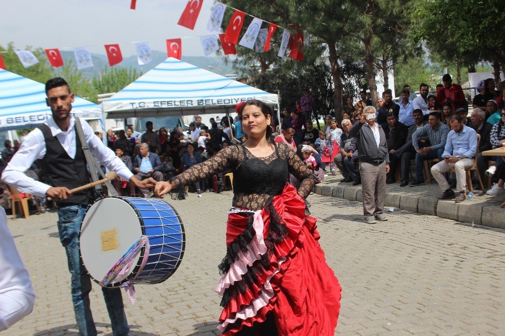 Aydın’da 8 nisan Romanlar günü coşkusu