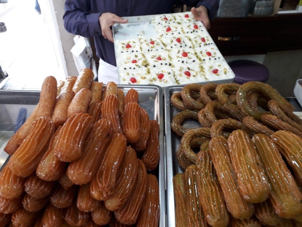 Ramazan’dan en çok “güllaç” tercih ediliyor