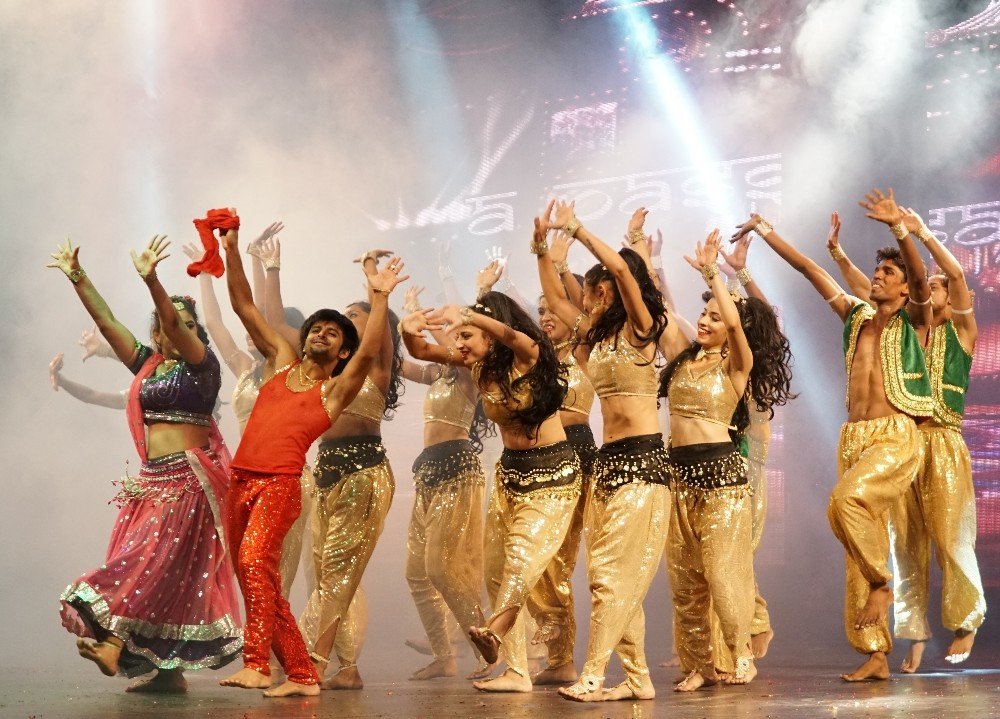 Bursa Festivali’nde ’Passage To Bollywood’ Rüzgarı’