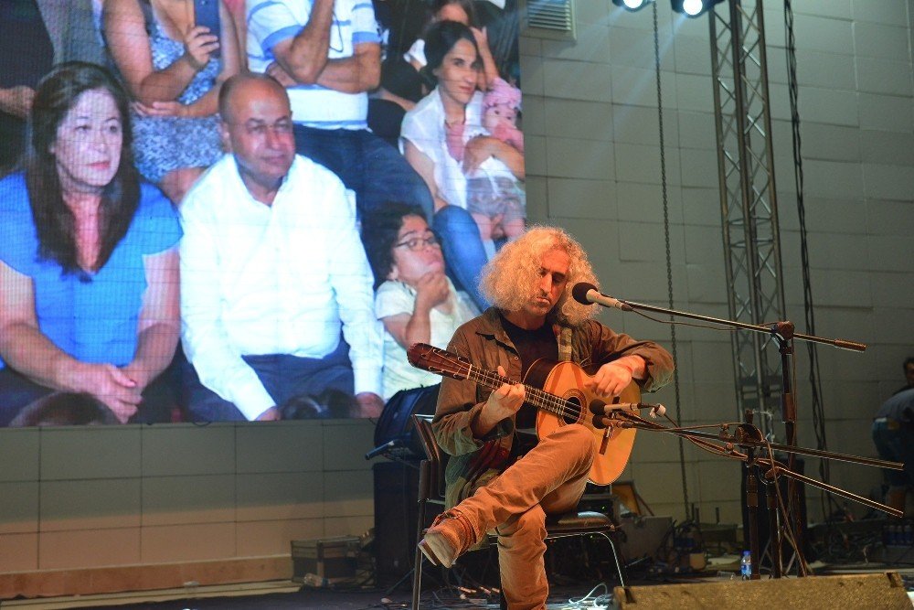 Çiğli’de Ahmet Arslan’dan unutulmaz konser