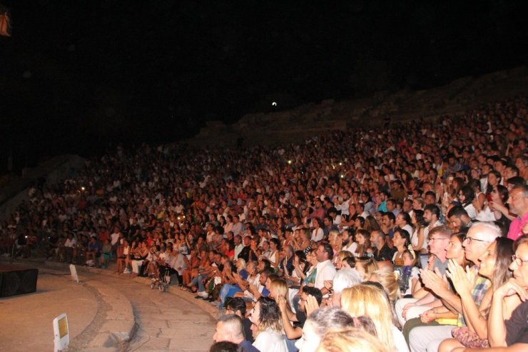 Bodrum’da Sıla izdihamı