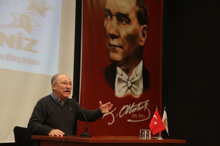 Altan Erkekli: "Öğretmenim hayatıma yön verdi"