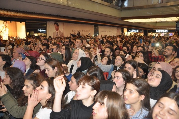 Oğuzhan Koç Zonguldaklıları coşturdu