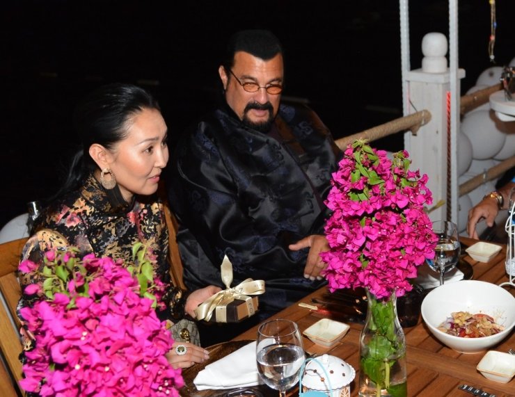 Steven Seagal’ı şok eden sürpriz