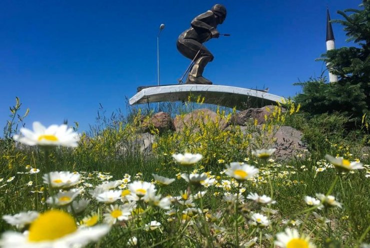 Erciyes’in yazı başka kışı başka güzel