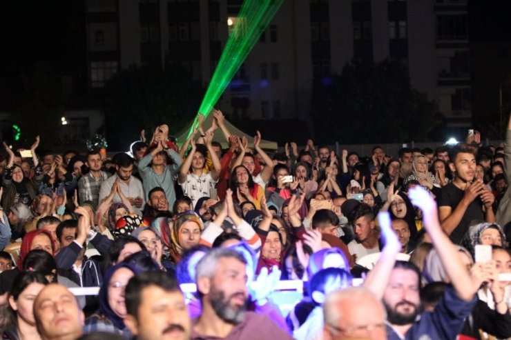 Pırlanta Pirinç Festivali’nde Ali Kınık rüzgarı esti