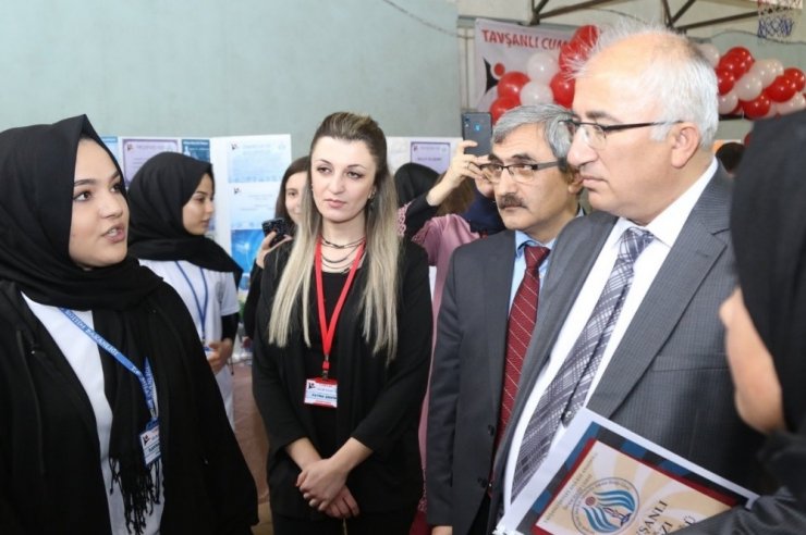 Tavşanlı Devlet Ana Kız İmam Hatip Lisesi’nden Bilim Fuarı